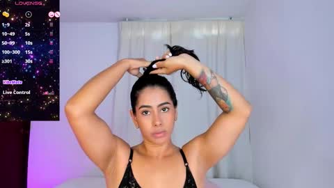 Snapshot of violetasotter chatting on March 9, 2026, 12:20 pm Violeta online show from March 9, 2026, 12:20 pm