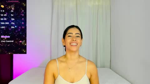 Snapshot of violetasotter chatting on March 30, 2026, 11:44 am Violeta online show from March 30, 2026, 11:44 am