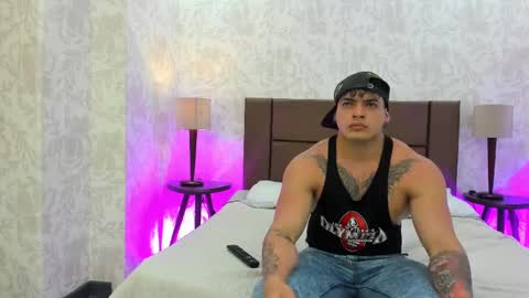 Snapshot of violetaydantegh chatting on September 13, 2025, 3:28 am vioeta y dante online show from September 13, 2025, 3:28 am