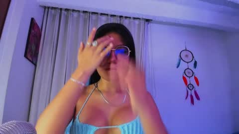 Violet online show from January 10, 2025, 2:57 am