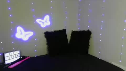 VioletDream online show from October 10, 2025, 9:14 pm