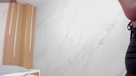 Snapshot of violeth__passionate chatting on January 30, 2025, 9:36 pm VIOLETA online show from January 30, 2025, 9:36 pm