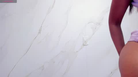 Snapshot of violeth__passionate chatting on January 31, 2025, 6:36 pm VIOLETA online show from January 31, 2025, 6:36 pm