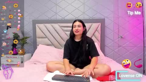 Violet Rousse online show from February 17, 2025, 6:26 pm