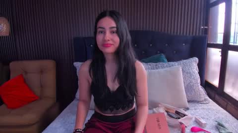 Violet Rousse online show from October 23, 2025, 2:38 pm