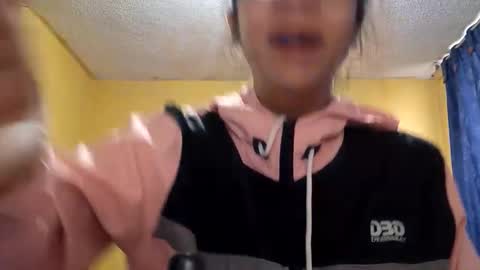 Violet777  online show from September 25, 2025, 11:14 am