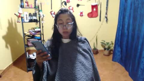 Violet777  online show from November 24, 2025, 9:53 am