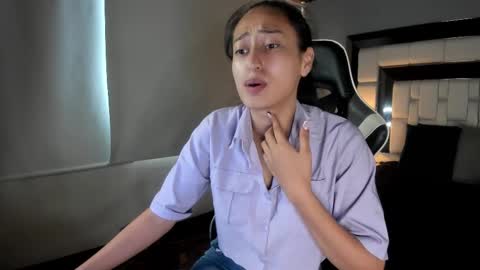 violetskinny online show from October 21, 2025, 6:41 pm