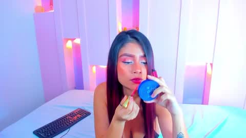 violetsmith online show from January 10, 2025, 11:50 pm