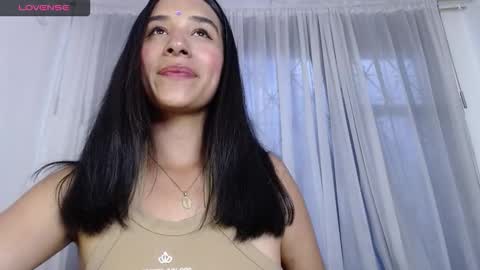 violetsweet_cs online show from October 4, 2025, 9:57 pm