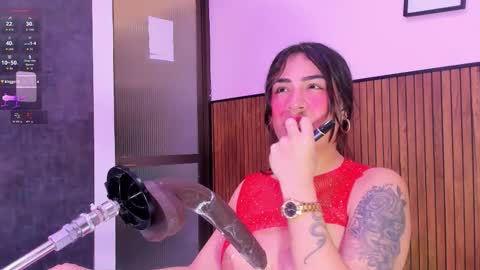 Violett online show from February 18, 2026, 11:33 pm