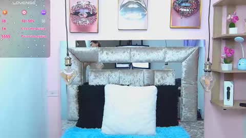 Violeta froz online show from February 13, 2025, 4:28 pm