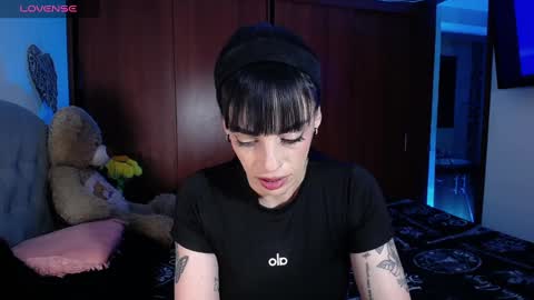 Snapshot of violett_hottie chatting on September 25, 2025, 10:57 pm violett Independent model online show from September 25, 2025, 10:57 pm