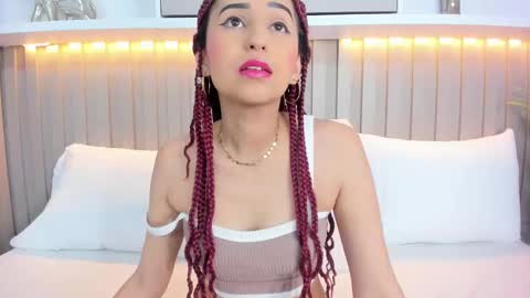 Violett  online show from October 1, 2025, 7:53 pm