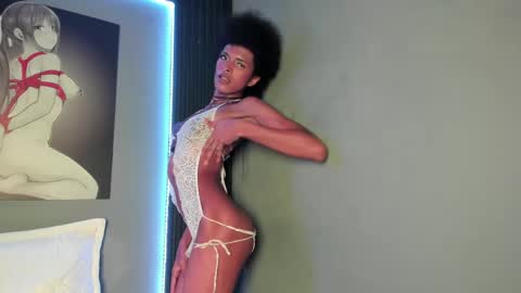 V I O L E T T E  online show from June 4, 2026, 4:57 pm