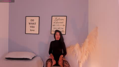 violetta_bold online show from January 22, 2025, 2:46 pm