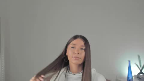 violetta_finch online show from February 11, 2025, 10:26 am