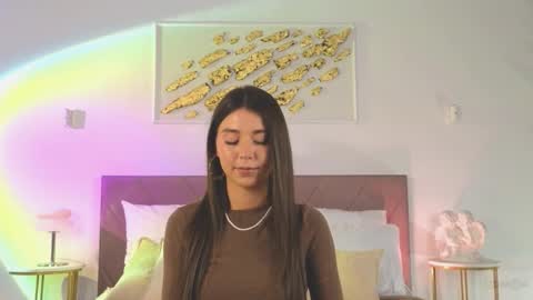violetta_finch online show from September 27, 2025, 12:32 pm