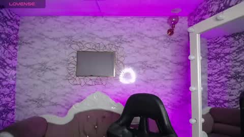 Violetta  online show from February 25, 2025, 4:03 am