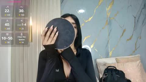 violetta_ross online show from September 20, 2025, 11:44 am