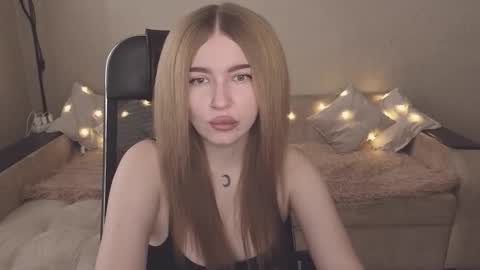 ViolettaOtis online show from October 26, 2025, 9:48 am