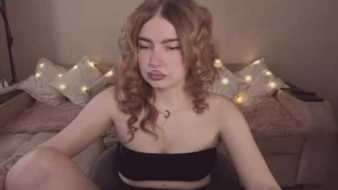 ViolettaOtis online show from March 31, 2026, 2:28 pm