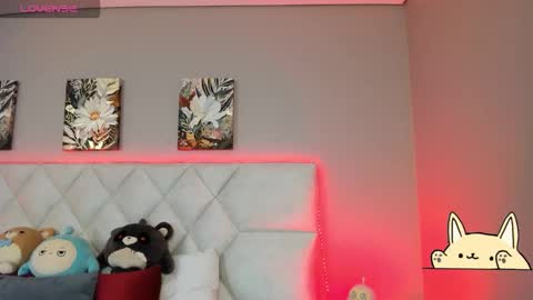 Violeta  online show from September 27, 2025, 3:44 am