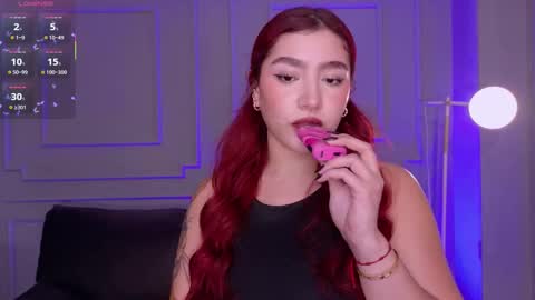 Violett Castel online show from March 13, 2026, 7:09 pm