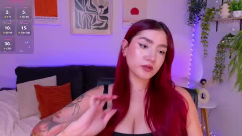 Violett Castel online show from May 18, 2026, 8:47 pm
