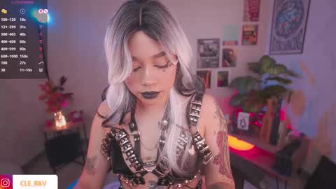 Snapshot of violette_clerk1 chatting on March 16, 2026, 7:40 pm JULIE UWU online show from March 16, 2026, 7:40 pm