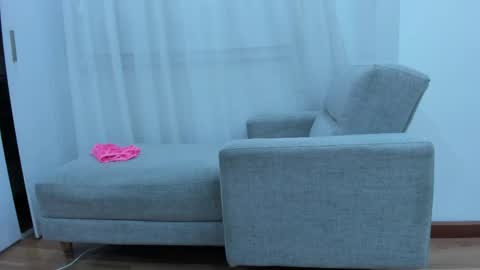 Snapshot of violettrossy chatting on May 30, 2026, 6:27 pm violet rossy online show from May 30, 2026, 6:27 pm