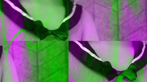 viollettebylyly online show from April 15, 2026, 12:23 pm