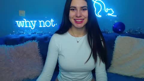 viollinalv online show from December 22, 2024, 5:45 am