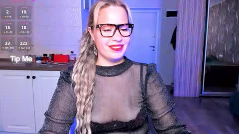 Snapshot of vip_juicy chatting on October 19, 2025, 8:48 am VelvettTime online show from October 19, 2025, 8:48 am