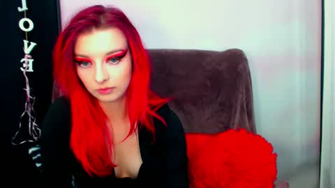 VirginLuna online show from December 8, 2024, 9:19 pm