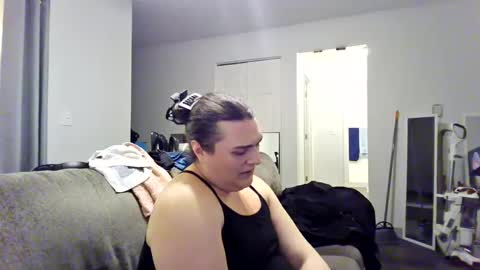 priscilla online show from October 3, 2025, 2:30 am