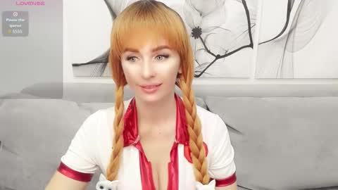 Snapshot of vita_flowen chatting on November 18, 2025, 6:18 am Vita online show from November 18, 2025, 6:18 am