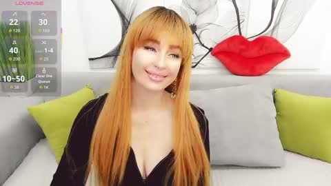 Snapshot of vita_flowen chatting on March 4, 2026, 6:19 am Vita online show from March 4, 2026, 6:19 am