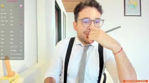 Vito Ferrer online show from October 19, 2025, 1:01 pm