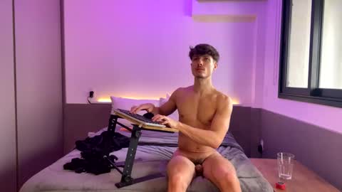 vitoraugustoxxx online show from October 10, 2025, 11:09 am