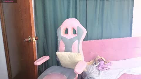 Snapshot of vittoria_lombardi07 chatting on June 28, 2026, 9:15 am VITTORIA online show from June 28, 2026, 9:15 am