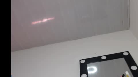 Snapshot of vittoria_romano chatting on February 20, 2025, 2:18 am vittoria online show from February 20, 2025, 2:18 am