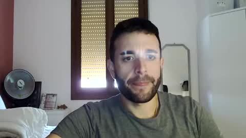 vittorio20cm online show from February 12, 2025, 12:01 pm