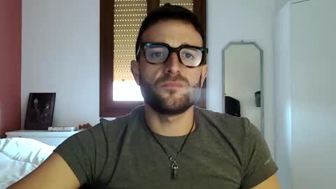 vittorio20cm online show from February 22, 2025, 2:52 pm