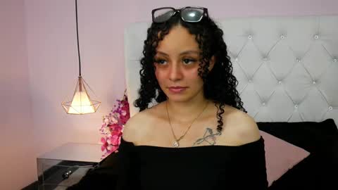 Snapshot of vivi_gh1 chatting on September 27, 2025, 4:06 am Vivi online show from September 27, 2025, 4:06 am