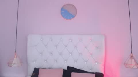 Snapshot of vivi_gh1 chatting on October 8, 2025, 3:48 am Vivi online show from October 8, 2025, 3:48 am