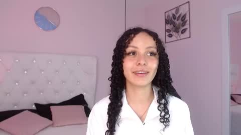 Snapshot of vivi_gh1 chatting on October 12, 2025, 3:27 am Vivi online show from October 12, 2025, 3:27 am