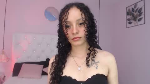 Snapshot of vivi_gh1 chatting on October 15, 2025, 3:39 am Vivi online show from October 15, 2025, 3:39 am