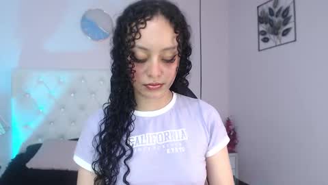 Snapshot of vivi_gh1 chatting on October 17, 2025, 5:10 am Vivi online show from October 17, 2025, 5:10 am