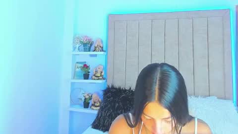 Snapshot of vivian_monroe chatting on January 6, 2025, 12:13 pm Vivian Monroe online show from January 6, 2025, 12:13 pm